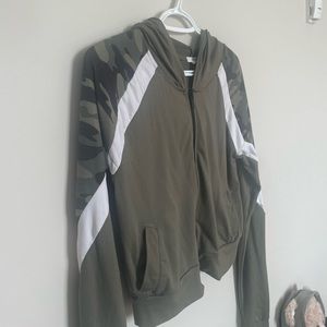 Cropped Zip Up Hoodie